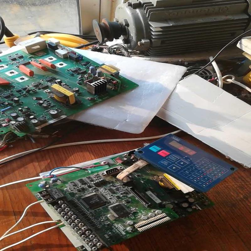 PM100CSE120  上机运行正常。