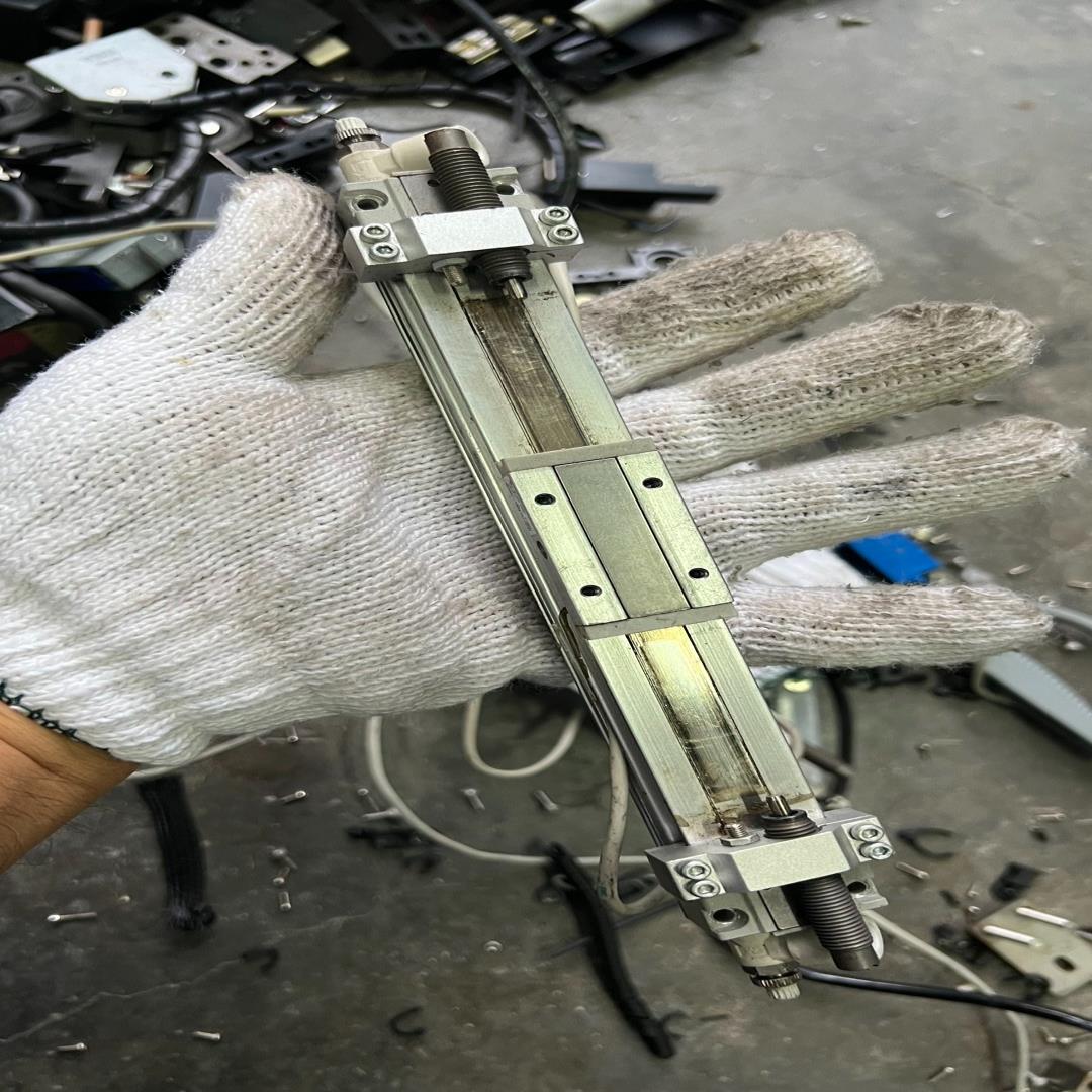 闲置气缸，MY1B10G-100H，