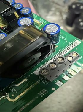 【顺庆】9326lp.5d.v100拆机9新伦茨变频器9300系列9【议价】