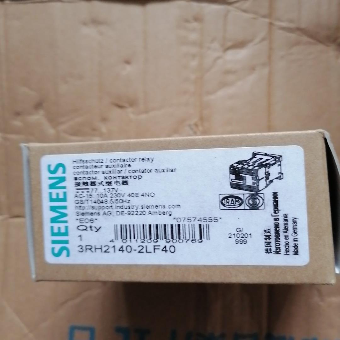 西门子接触器 3RH2140-2LF40  77…137V