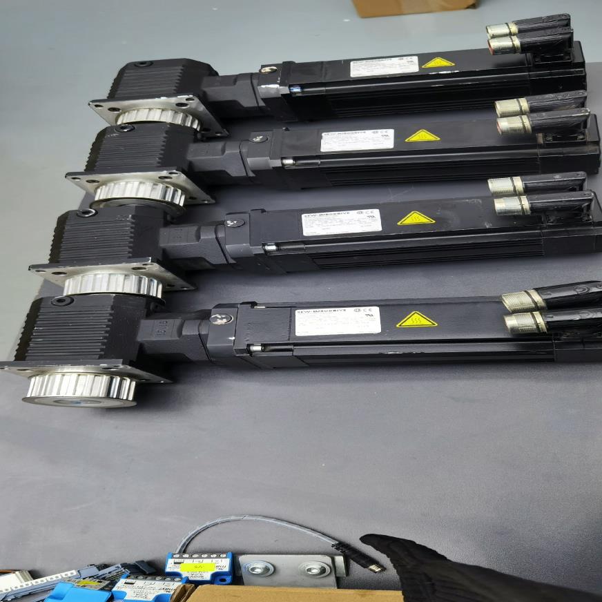 德国SEW伺服电机CMP50M/BP/KY/RH1M/SB1