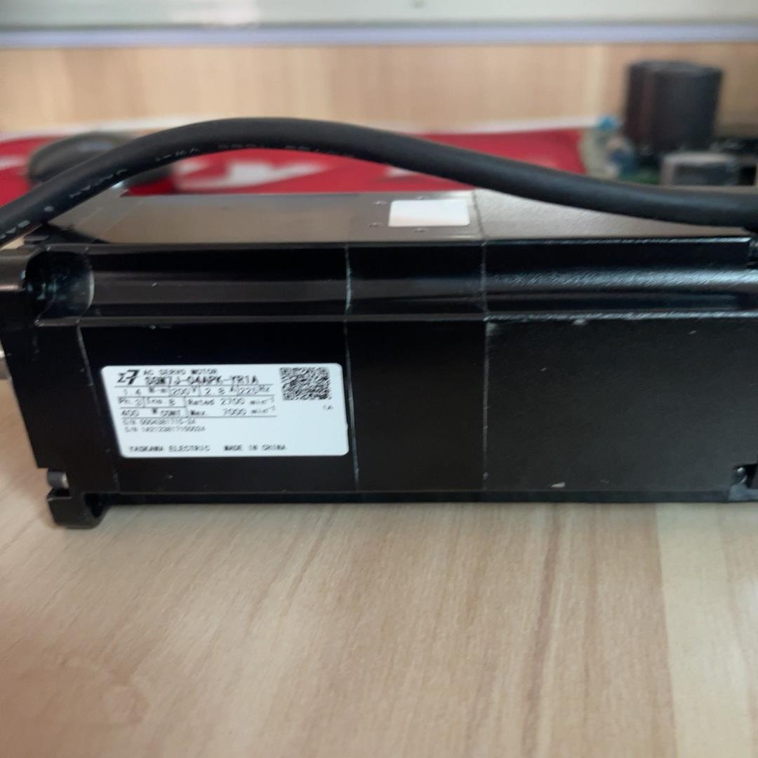 （设备配件）SGM7J-02APK-YR1A   SGM7J-04APK