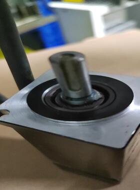 三协交流伺服 NIDEC MM101N2LN07，100