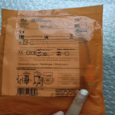 易福门iFm O6T201 光电开关 传感器 06t201