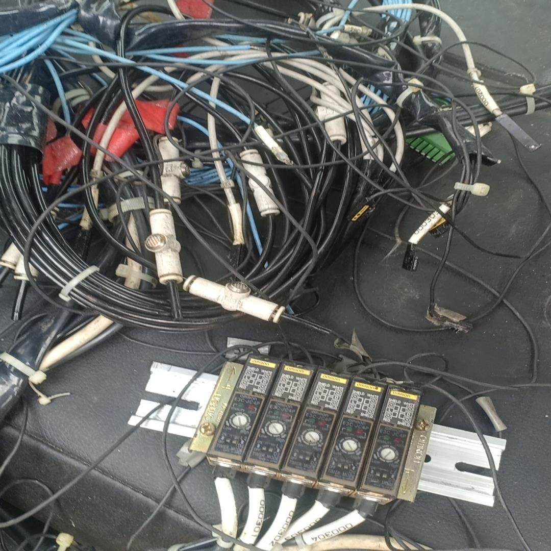 光纤放大器 E3C-JC4P 的5个，需要的联系我