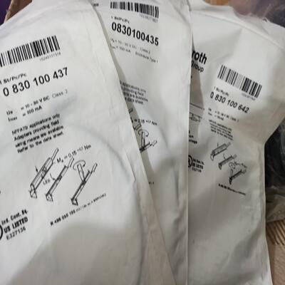 0830100437 2750111321