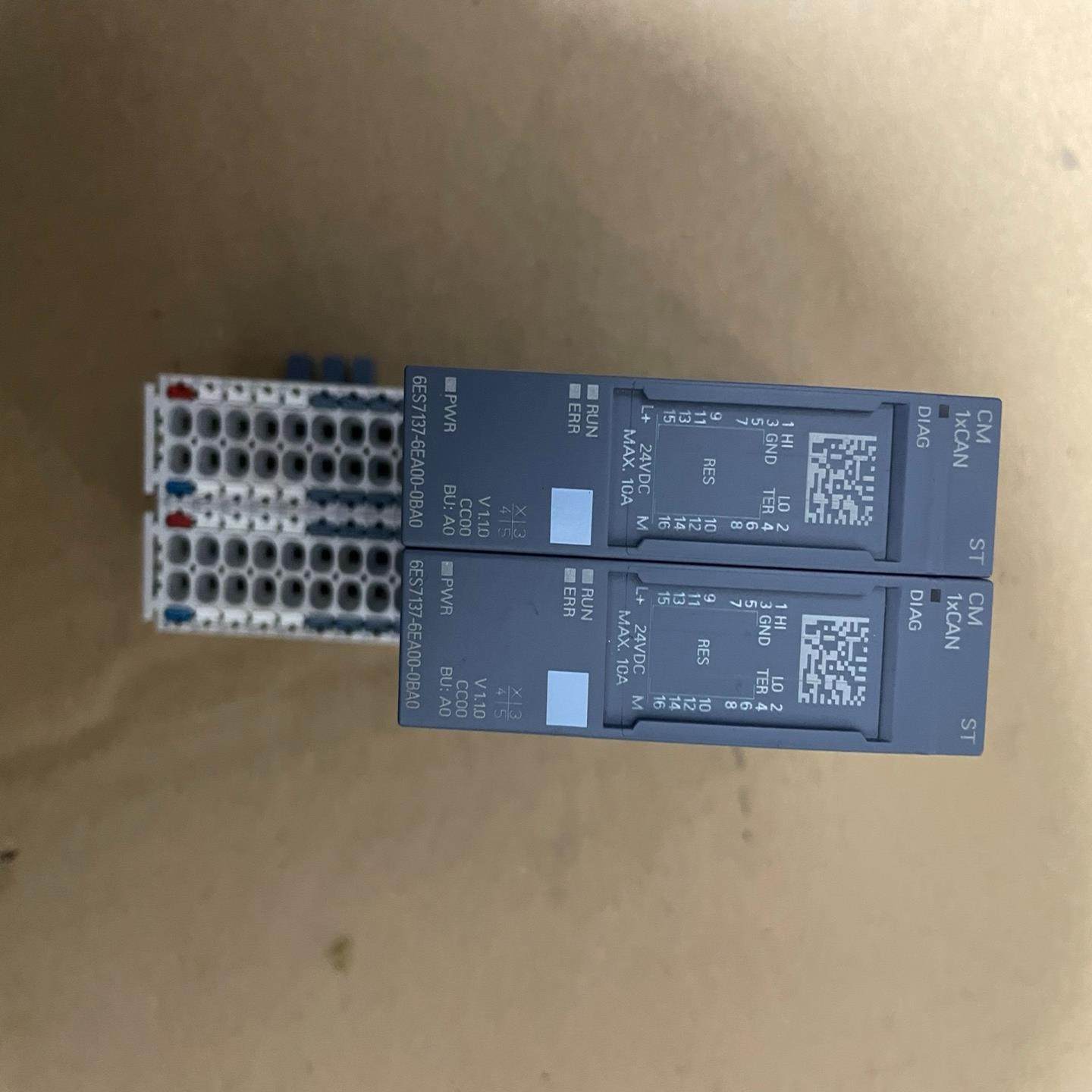 （设备配件）西门子ET200SP模块 137-7EA00-BA0，实图拍