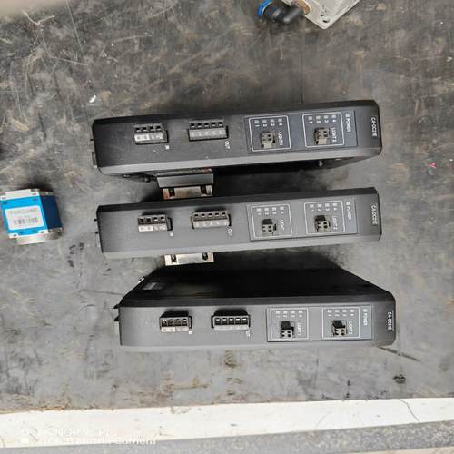 （设备配件）基恩士视觉控制器光源模块 3个 CA-DC21E 需要联系，