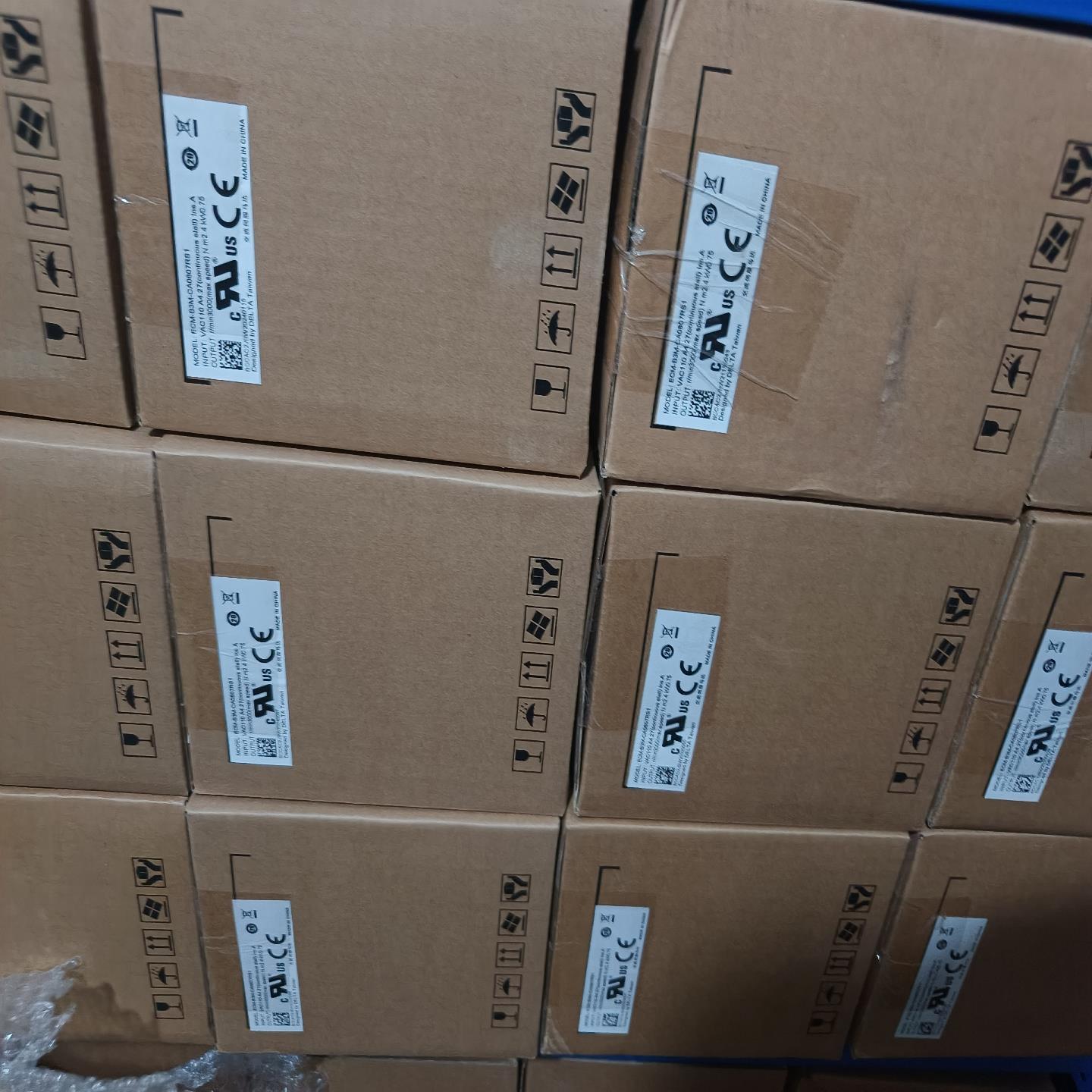 台达750w伺服电机 ECM-B3M-CA0807RS1