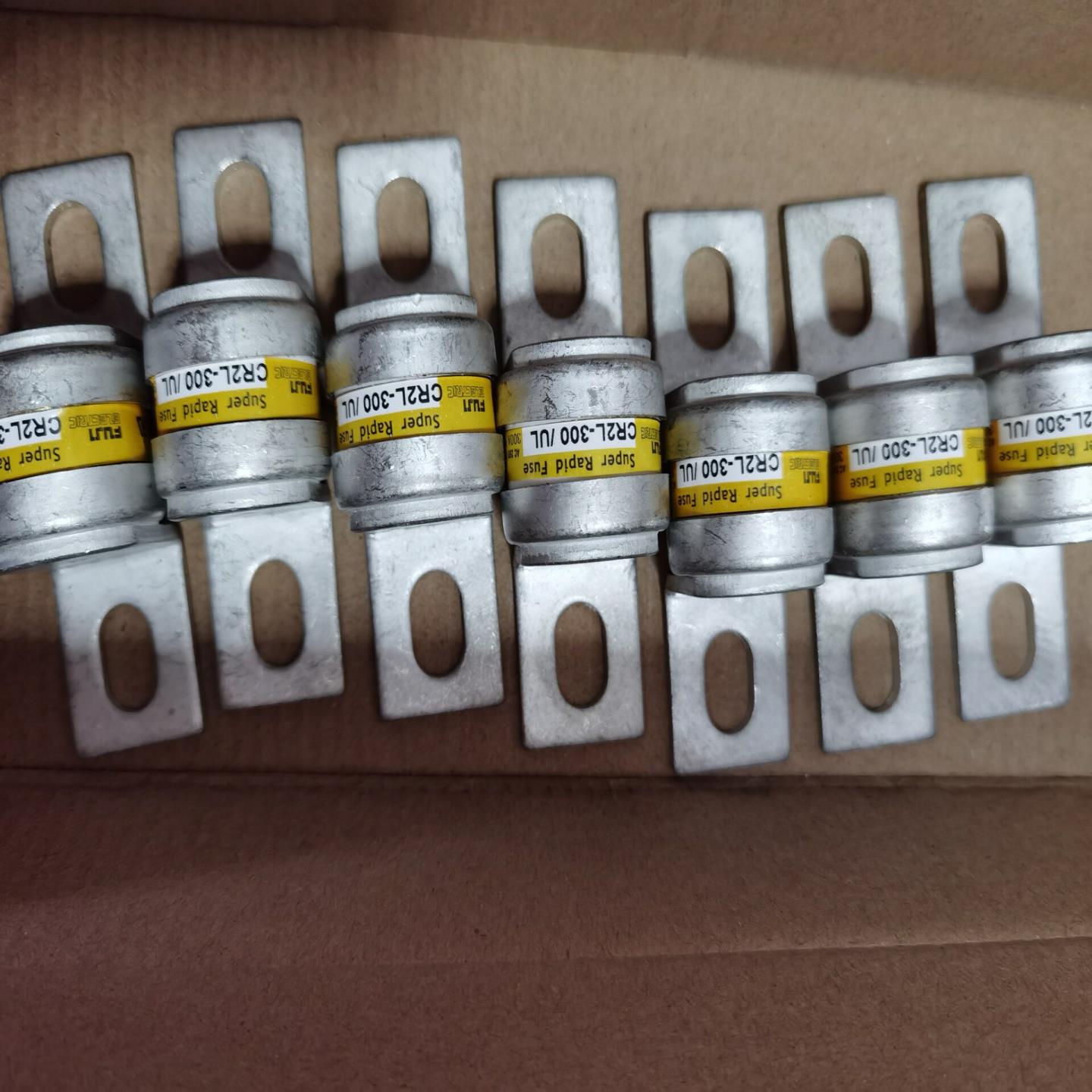 CR2L-300 CR2L-200 CR2L-150