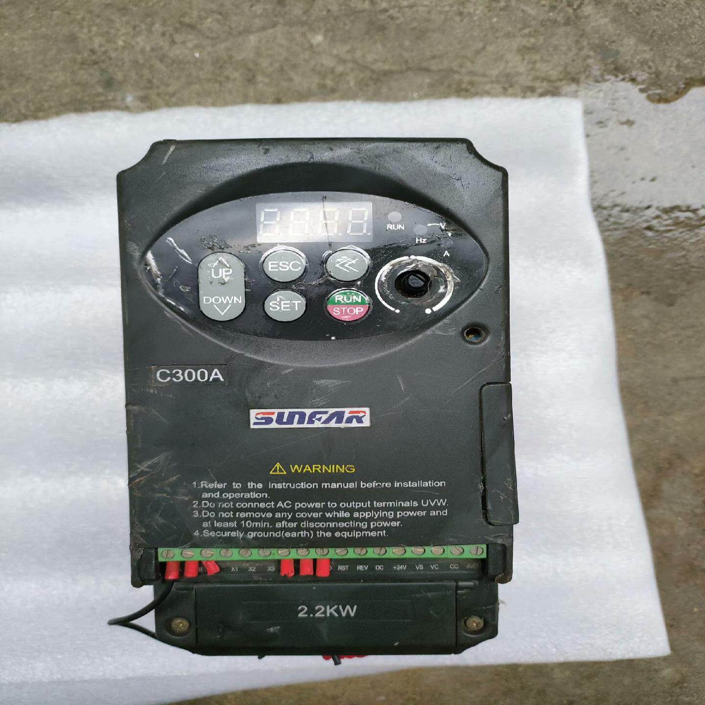 四方变频器C300A-4T0022   2.2KW  下