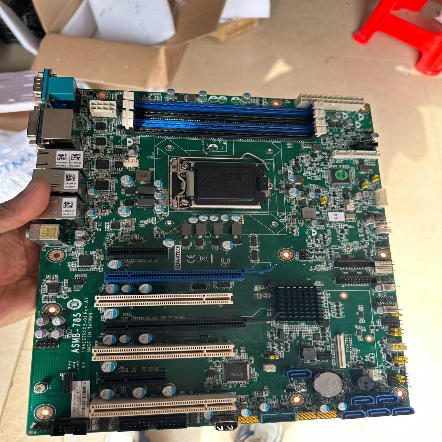 研华服务器主板，型号：ASMB-785G4