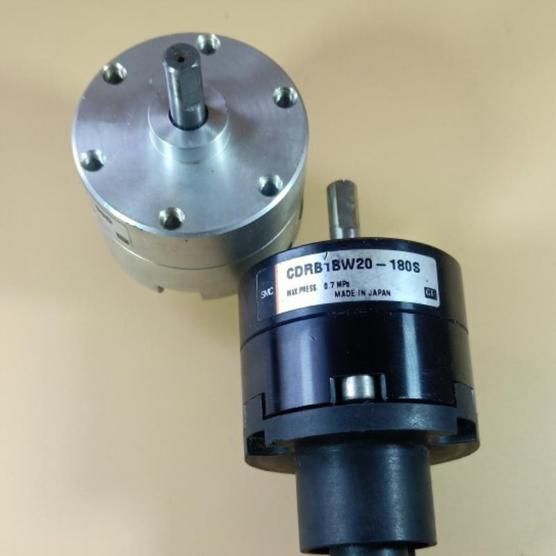 叶片式摆动旋转气缸RB1BW15-270S/RB2BW15-270S带磁性支架