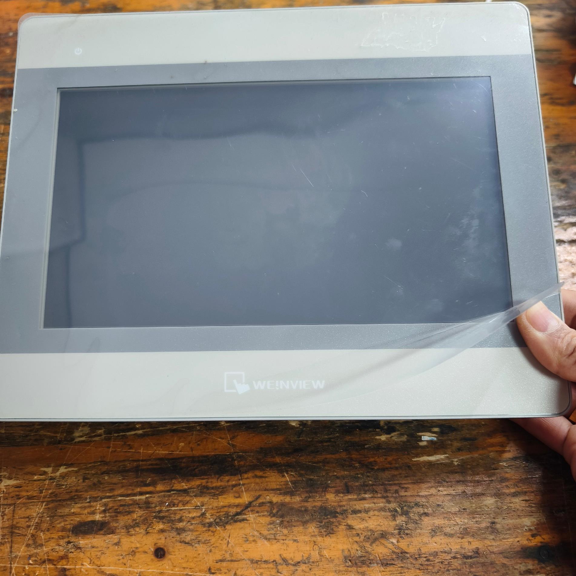 威纶通触摸屏 MT8102iE