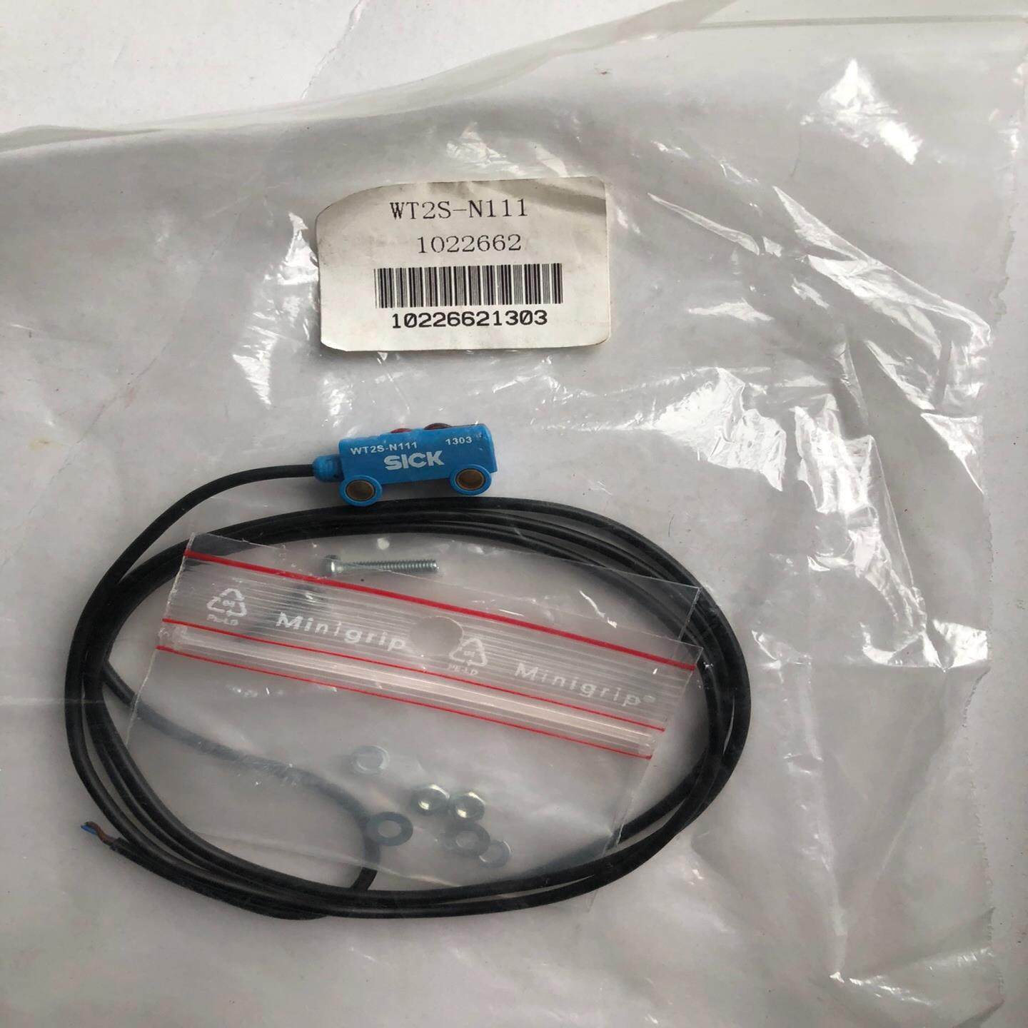 SICK迷你型光电传感器 WT2S-N111 全新，有需要的