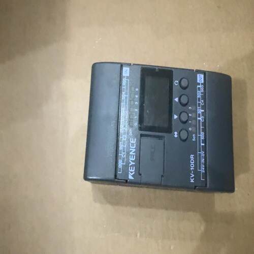 KEYENCE控制器KV-10DR  共1个150