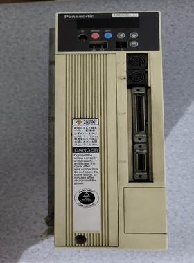 MDDA083A1A，伺服驱动器750W，，实物