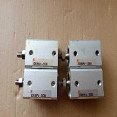 50DM 薄型方气缸QSB16