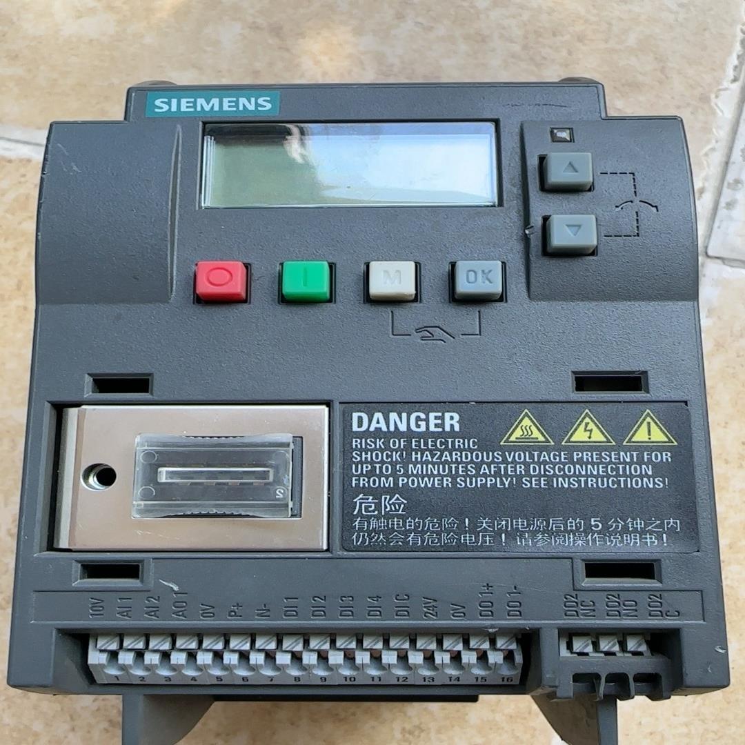 (议价)子变频器6SL3210 5BE17-5UV0一台,无拆无