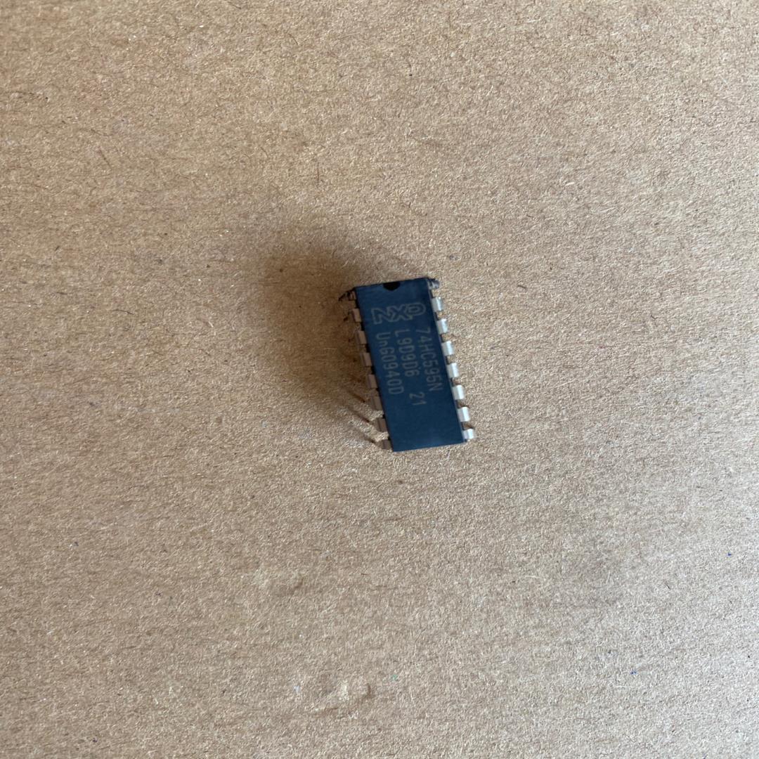 SN74HC595N DIP-16 原装 8位串行寄存器议价