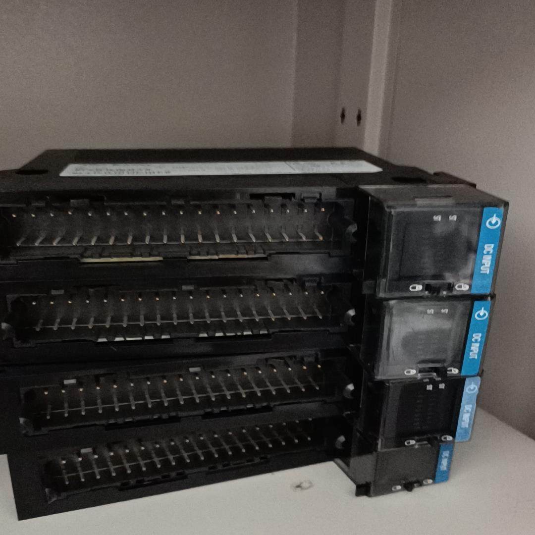 1756-IB16I   老版本现货4台