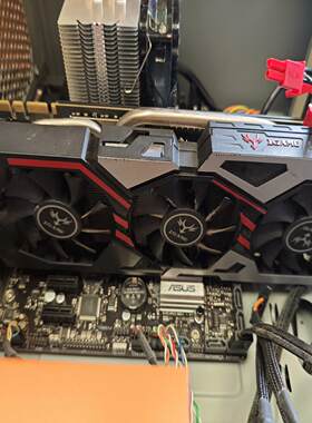 [德峰]七彩虹GTX1070 8G烈焰战神u显卡，正常使用，双6P供