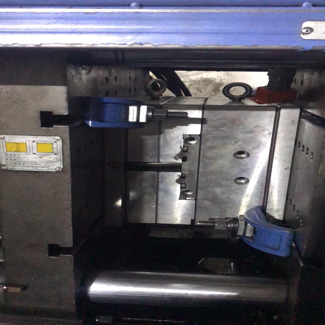 （设备配件）专业注塑模具制造