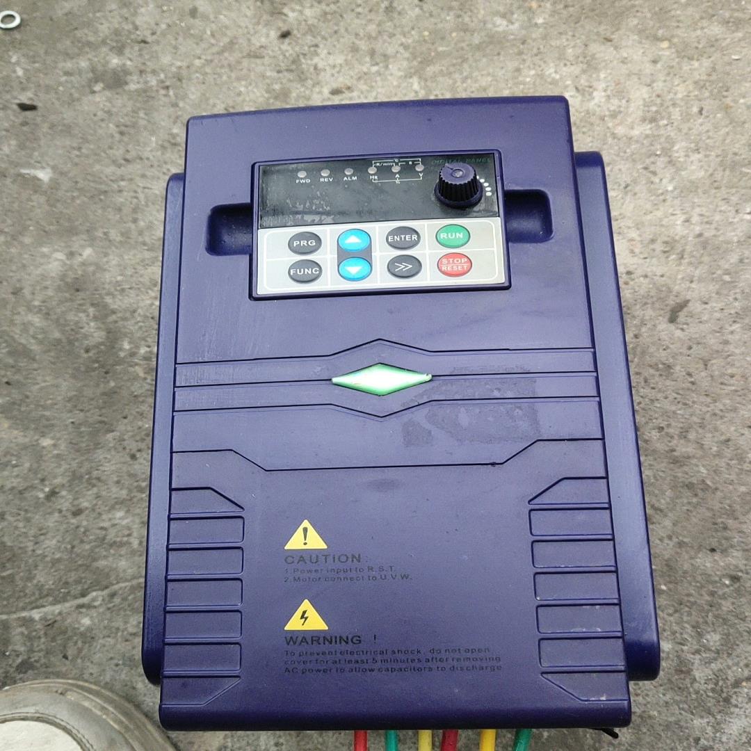 日虹变频器4KW/5.5KW