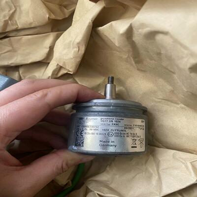 Baumer-SEW编码器OG77 UN 1024 EK8C