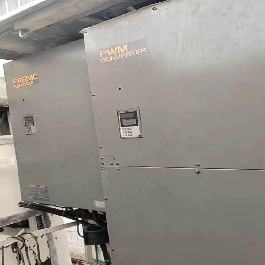 富士变频器FRN160VG7S-4/RHC280-4C原装拆