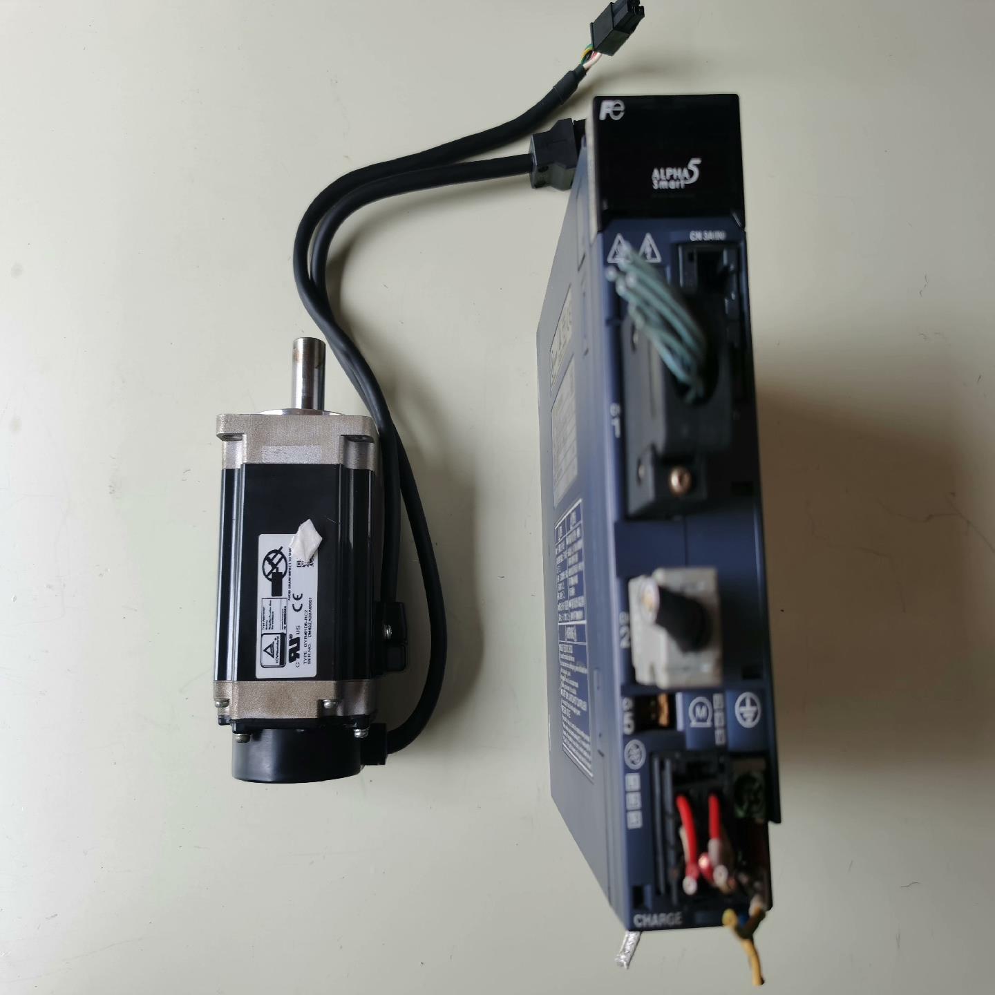 富仕伺服驱动器电机400W套装 PYH401F5-VV2 /