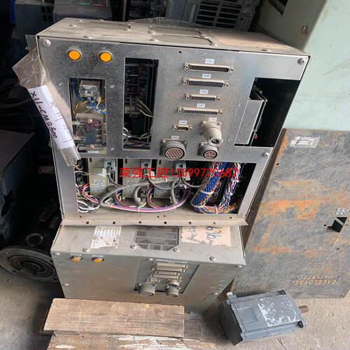 【荣强工控】安川驱动器 SGD-01BN 100V ，XU-CM2500