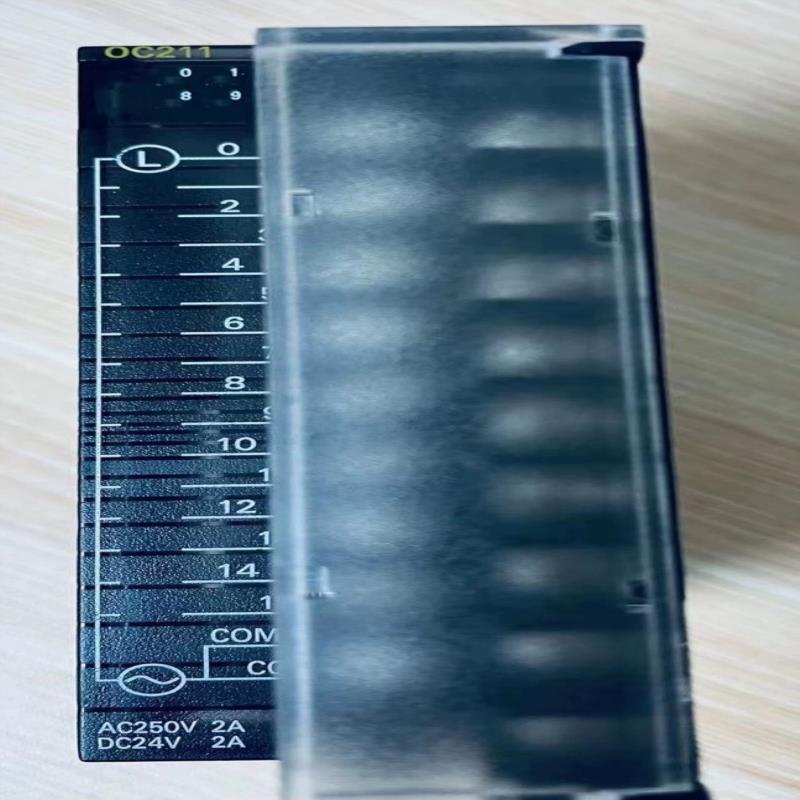 CJIW CJ1W-OC211 201 0C211 S