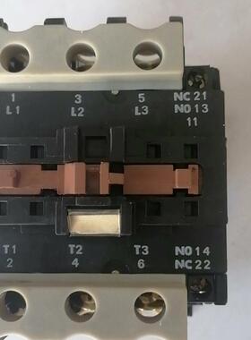 （请询价）接触器，老货，真银触点，LC1-D403-A65，40A议价