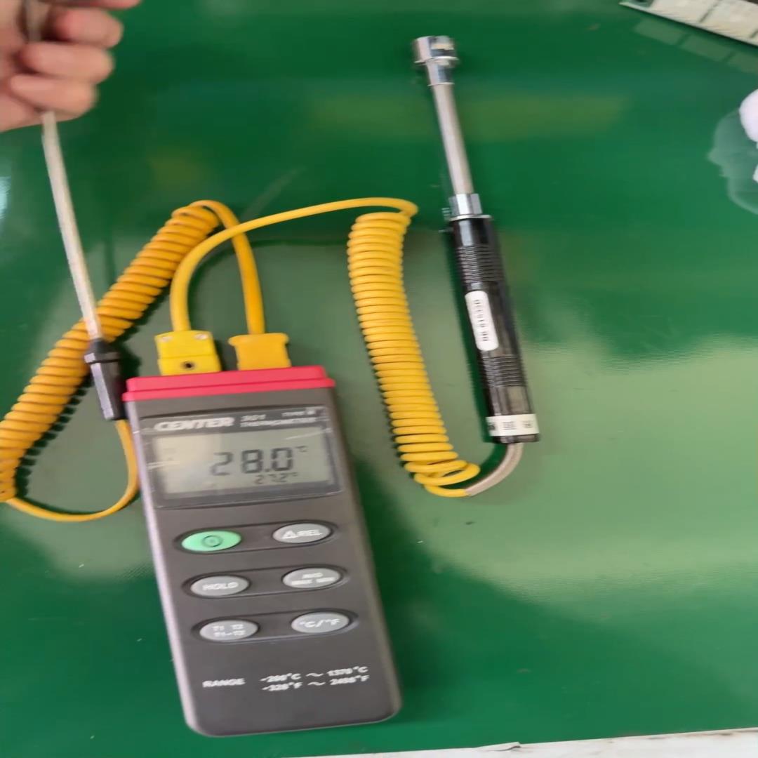 （设备配件）台湾群特高精度测温仪CENTER测温仪301可测范围-200