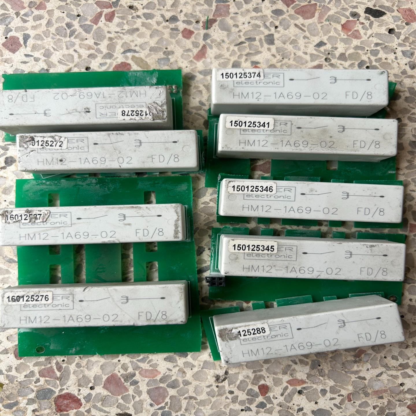 （设备配件）MEDER 干簧继电器 HE12-1A69-02 测试好发货