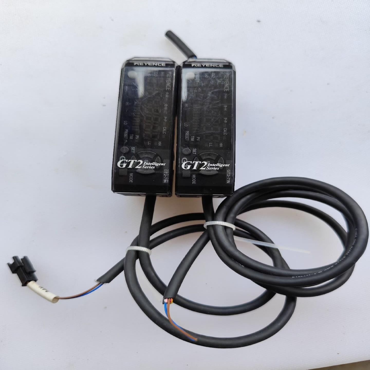 KEYENCE/基恩士GT2-71N放大器，标的是，
