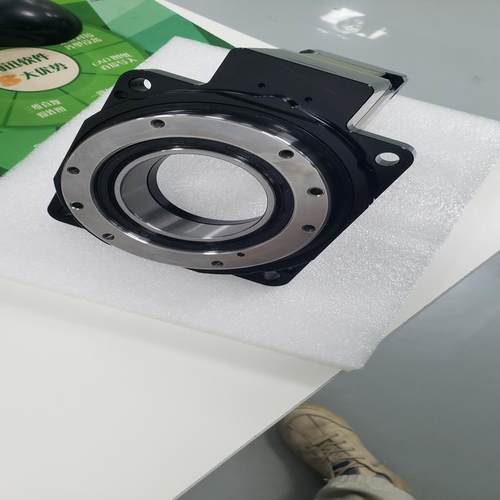 中空旋转平台，行星减速机配57/86步进，200W400W7