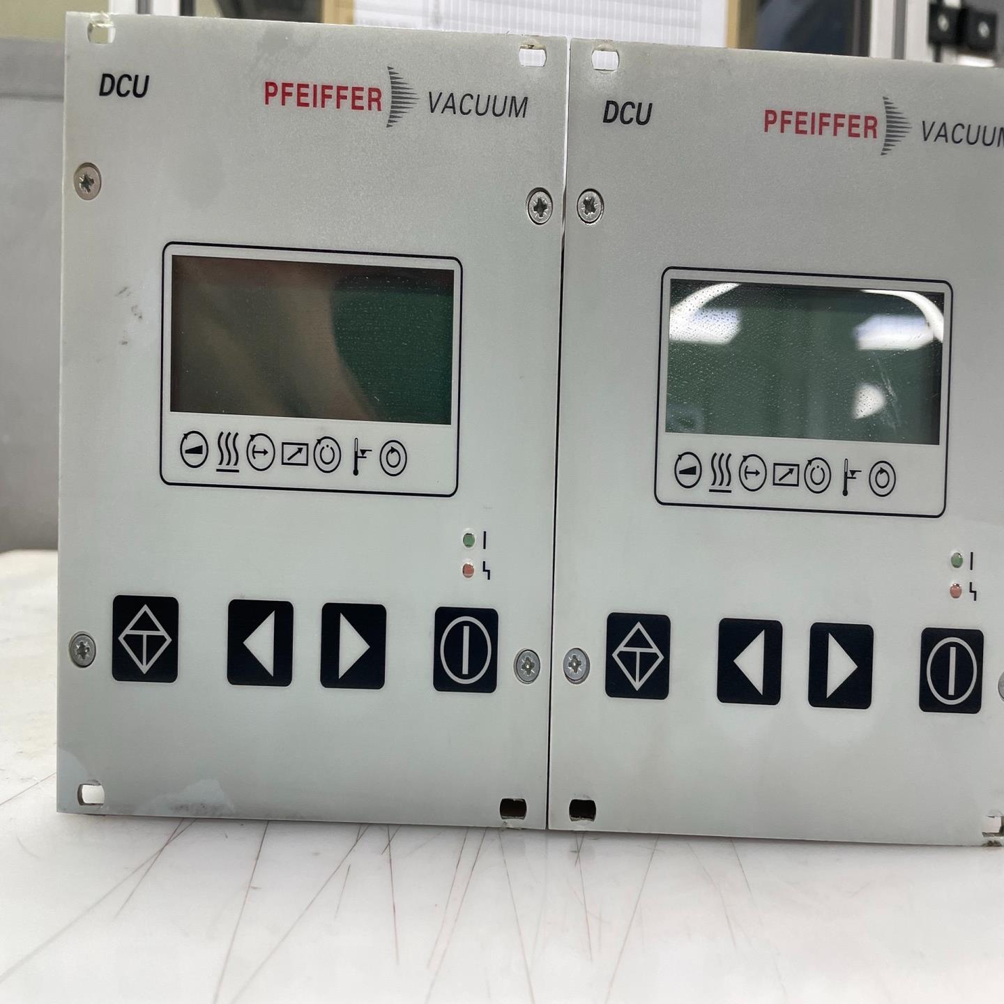 [德峰]普发Hipace80分子泵控制器DCU110  Hipace