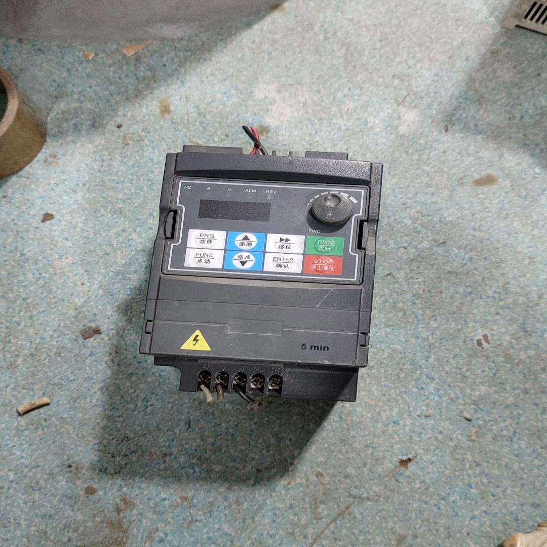 [德峰]包好成色 的.    日虹2漂亮kwv2变频器230质量