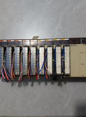 C200HE CPU42、 ID212(6个）OC22