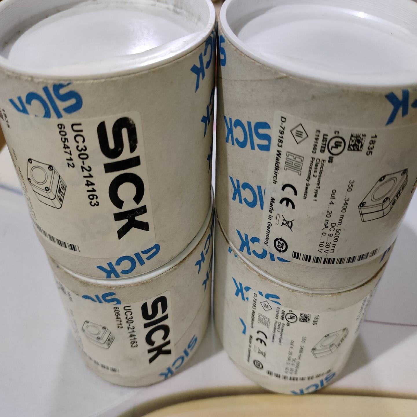 西克SICK超声波传感器UC30-214163