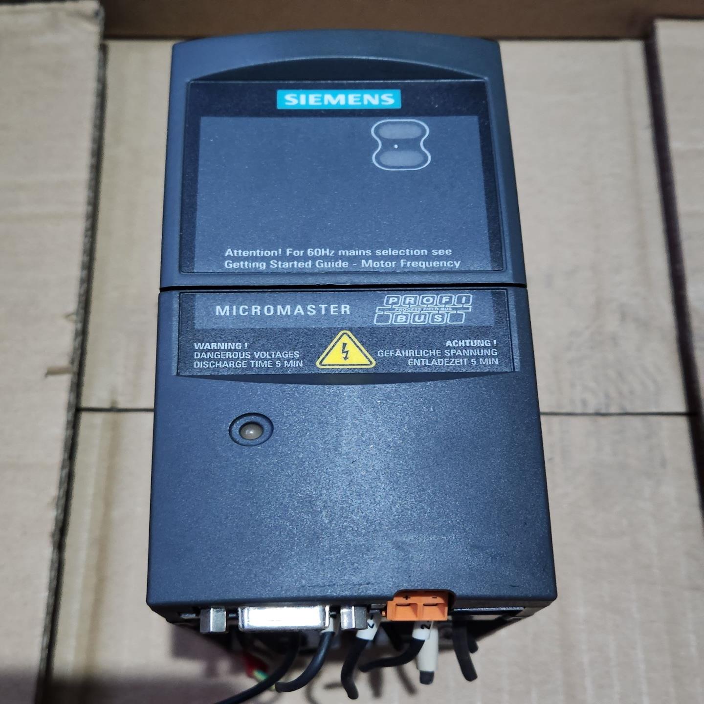 议价议价420-2UD17-5AA1，充新成色，外观无瑕疵，功能包好