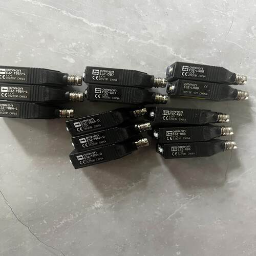 光电传感器，E3Z-LR86 ls88 d87  t8