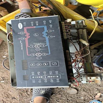 （设备配件）第1代 开利螺杆控制面板器PRO-DIALOG OP12AS