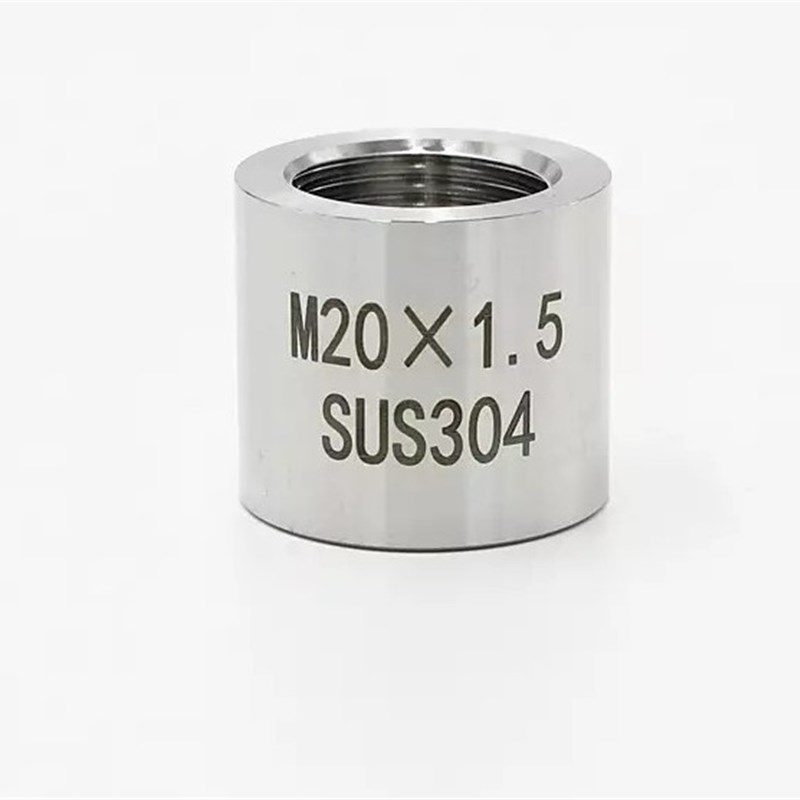 304不锈钢压力变送器焊接底座压力表