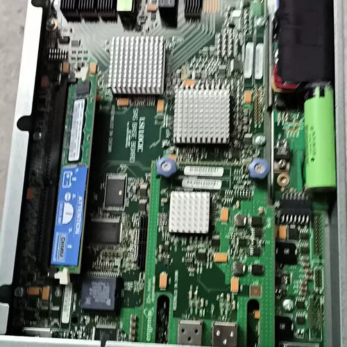 议价IBM 1726-H4C 磁碟控制单，FRU 44W21可维修