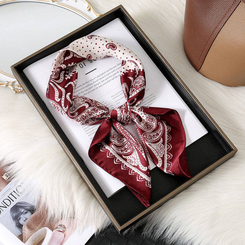 跨境欧美腰果花70仿真丝丝巾复古百搭绑包方巾绑包丝巾scarf批发