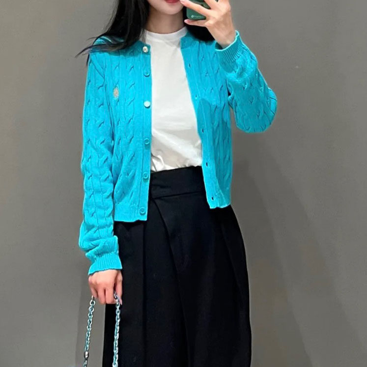 棉线修身麻花圆领纽扣针织开衫女