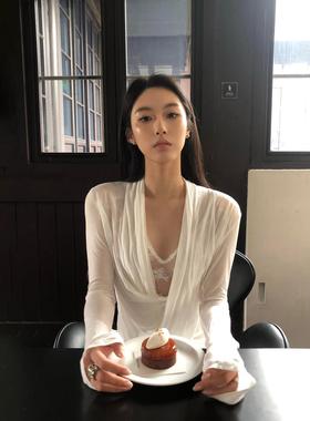 tootoo设计感蕾丝拼接假两件T恤女小心机别致内搭上衣纯欲打底衫